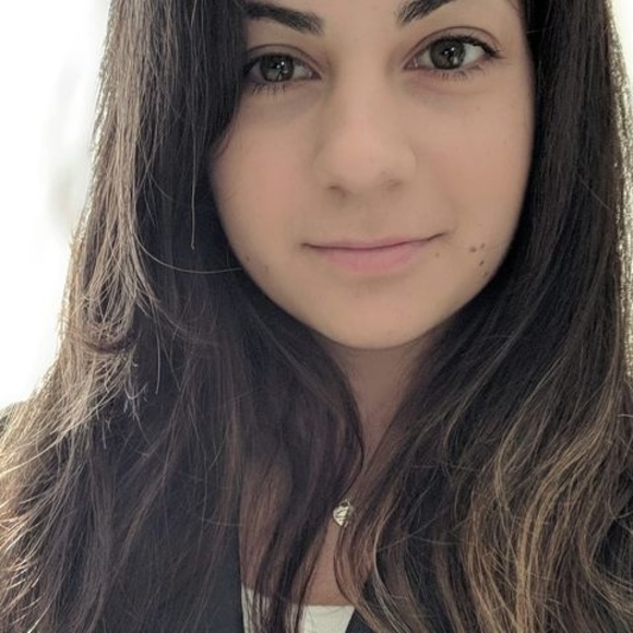 Meet your Posher, Deena - Picture 1 of 1